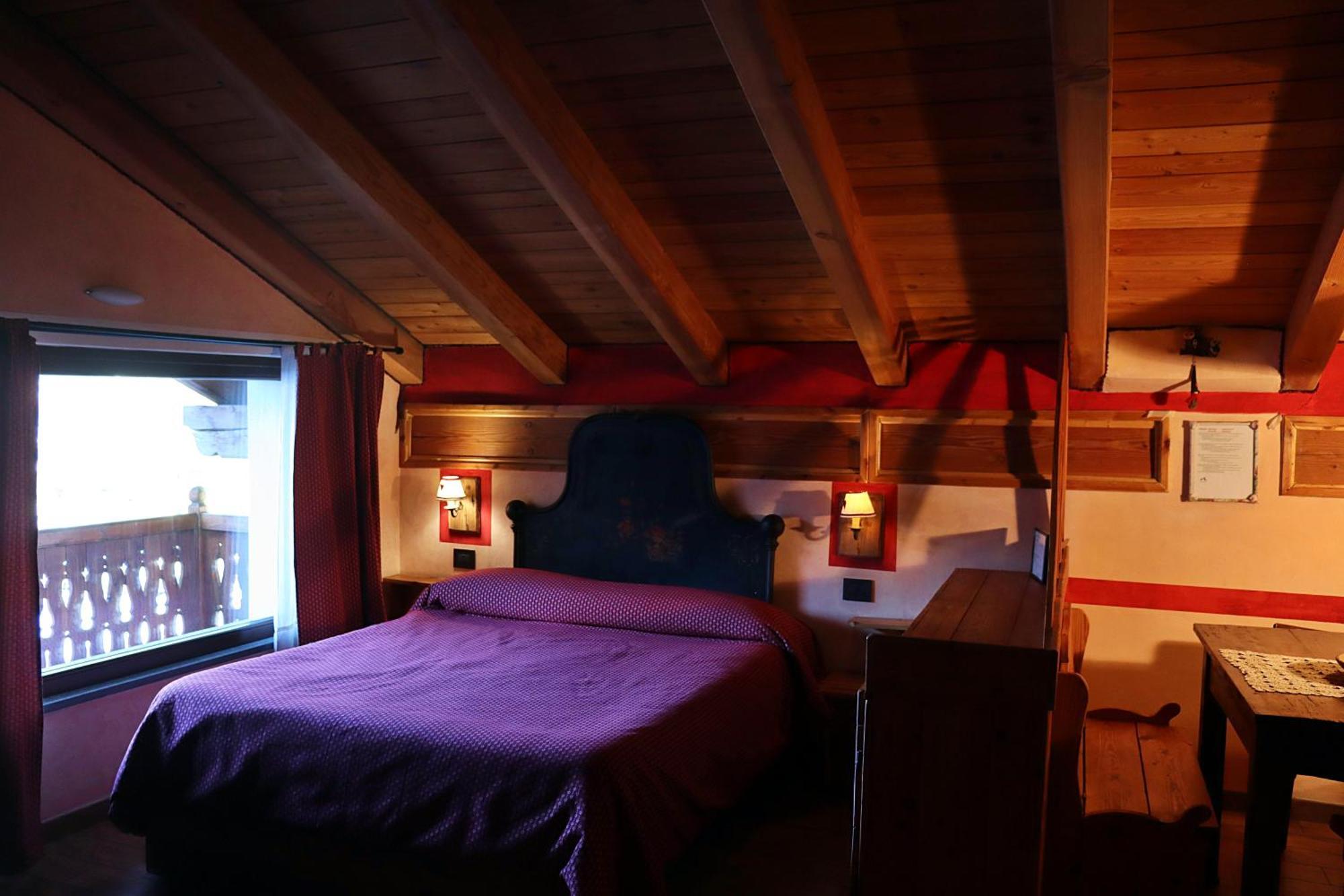 Agriturismo B&B Chevres A Cheval Charvensod Bagian luar foto