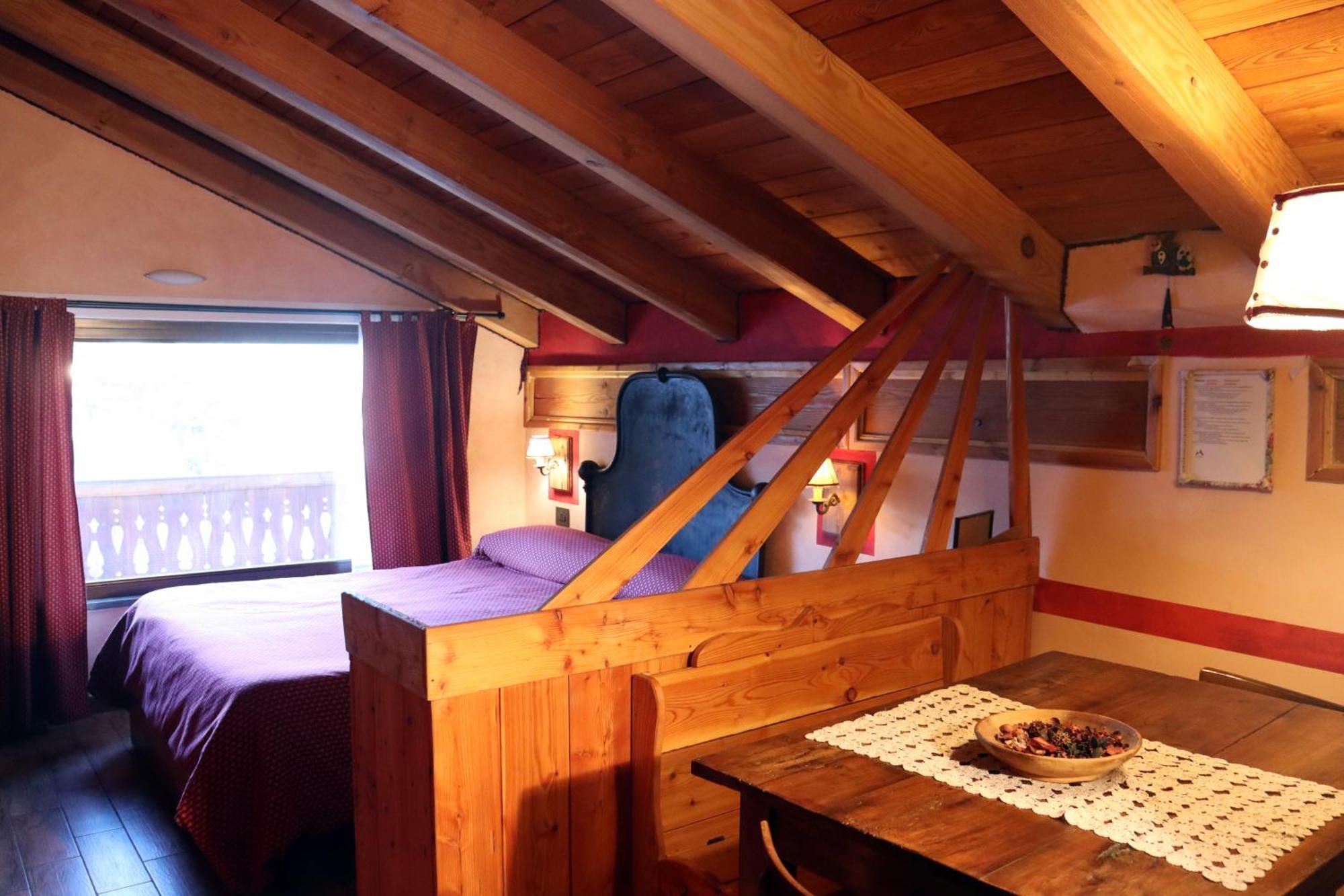 Agriturismo B&B Chevres A Cheval Charvensod Bagian luar foto