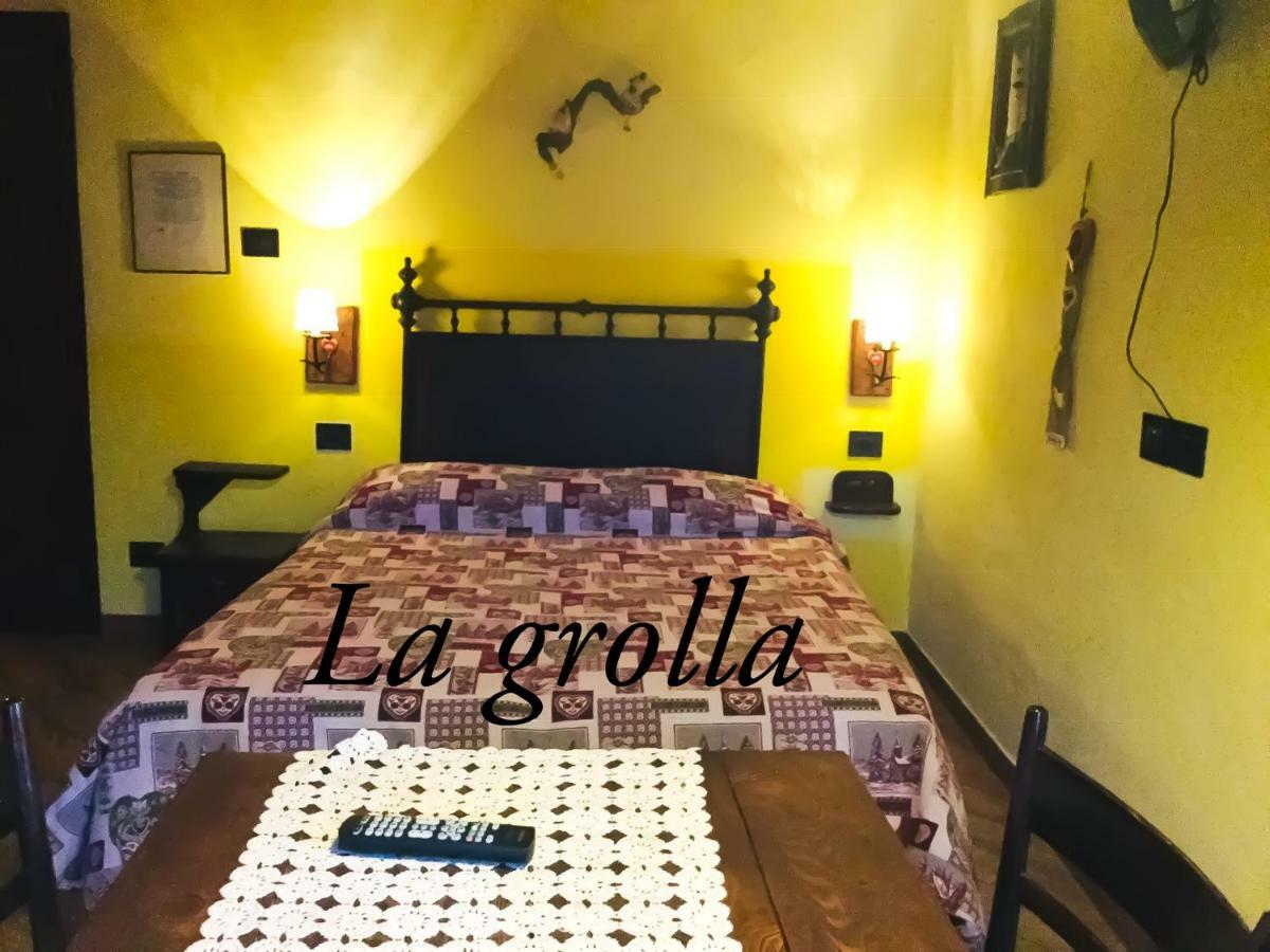 Agriturismo B&B Chevres A Cheval Charvensod Bagian luar foto